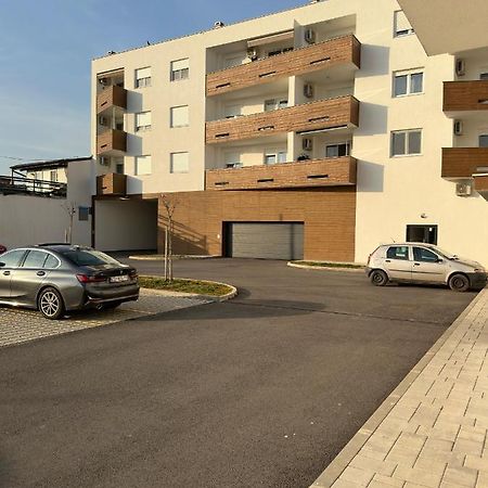 City Rent 1 Осиек Екстериор снимка