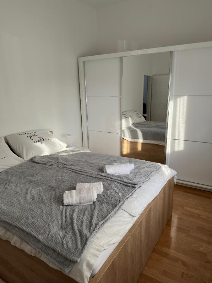 City Rent 1 Осиек Екстериор снимка